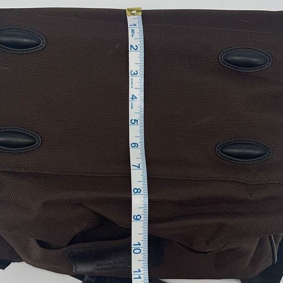 Claiborne Carry On Bag Luggage Zip Pockets Detachable‎ Strap Brown - Picture 7 of 7